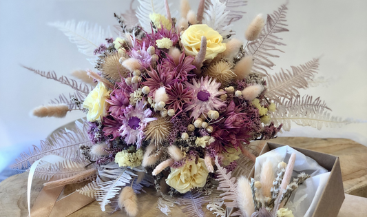 Un mariage en fleurs séchées