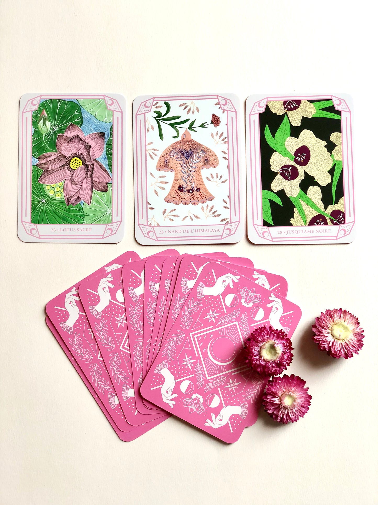 MON ORACLE MAGIQUE : LES FLEURS