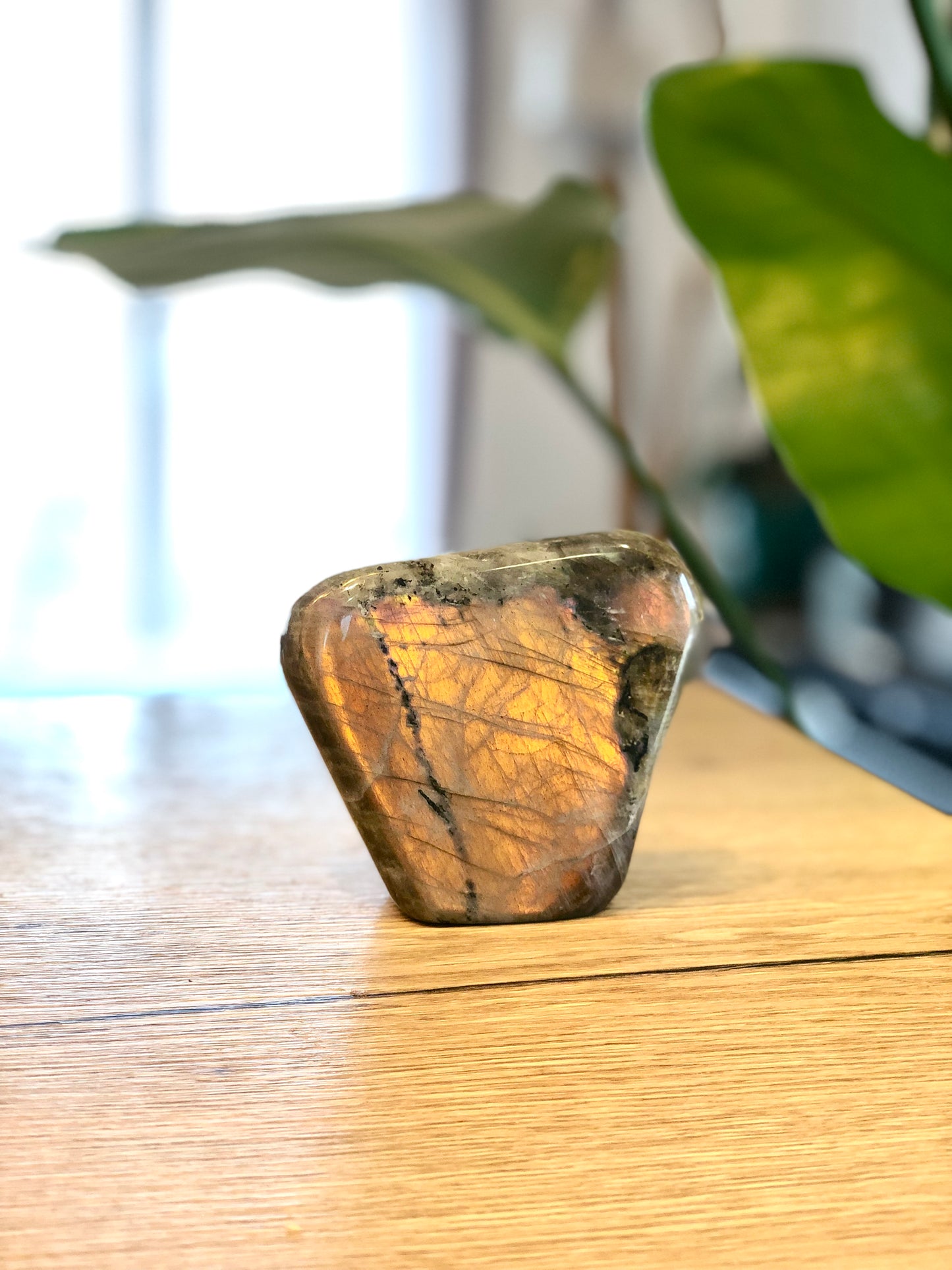 LABRADORITE ROUGE ORANGÉE - 634gr