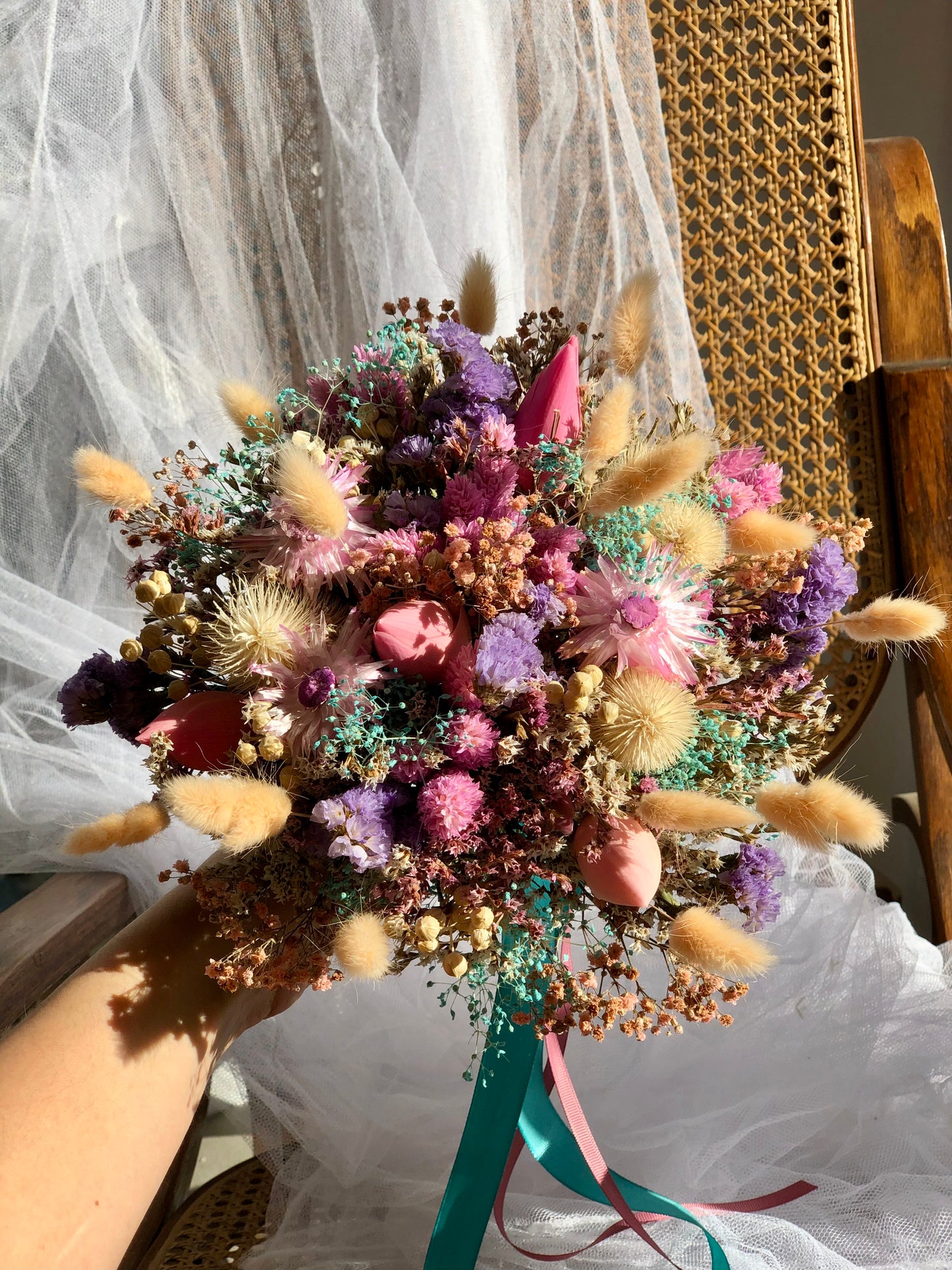 BOUQUET RÊVE - Bouquet de mariée en fleurs intemporelles avec boutonnière offerte